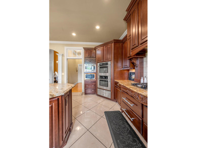 A golfer's delight, located in Harrods Ridge, on a one-acre lot on Golf Club of The Bluegrass in Kentucky - for sale on GolfHomes.com, golf home, golf lot