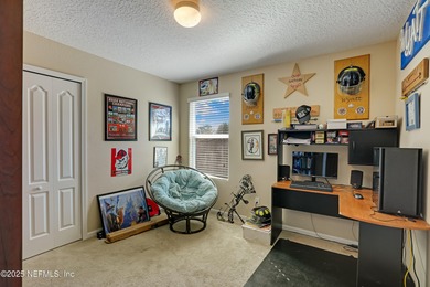 **WATERFRONT**GOLF COMMUNITY**UPDATED** Welcome to this HUGE 2 on Magnolia Point Golf and Country Club in Florida - for sale on GolfHomes.com, golf home, golf lot