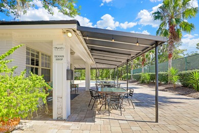 **WATERFRONT**GOLF COMMUNITY**UPDATED** Welcome to this HUGE 2 on Magnolia Point Golf and Country Club in Florida - for sale on GolfHomes.com, golf home, golf lot