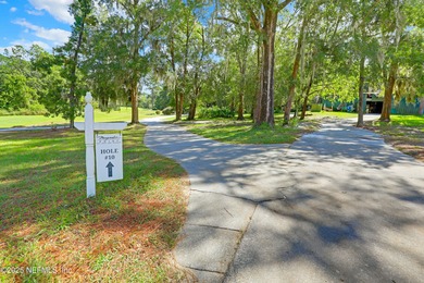 **WATERFRONT**GOLF COMMUNITY**UPDATED** Welcome to this HUGE 2 on Magnolia Point Golf and Country Club in Florida - for sale on GolfHomes.com, golf home, golf lot