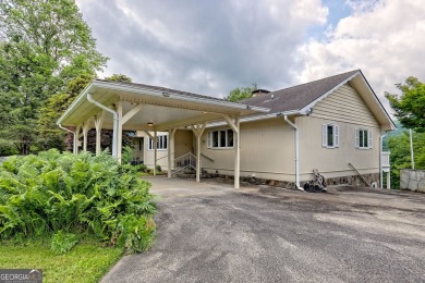 This beautiful, expansive, 4 bedroom, 5.5 bath home with a on Sky Valley Resort and Country Club in Georgia - for sale on GolfHomes.com, golf home, golf lot