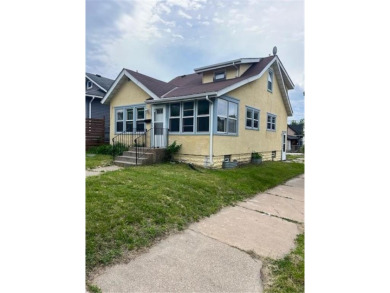 New roof!, $15,000 Grant available at closing when you buy this on Theodore Wirth Golf Course - Theodore Wirth in Minnesota - for sale on GolfHomes.com, golf home, golf lot