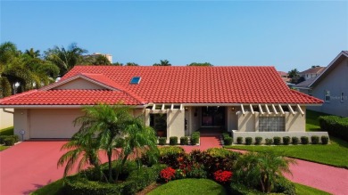 No water intrusion or structural damage from both hurricanes! on Isla Del Sol Yacht and Country Club in Florida - for sale on GolfHomes.com, golf home, golf lot