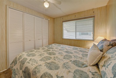 REDUCED!! MAINTENANCE-FREE AND MOVE-IN READY! Welcome to VENICE on Pelican Pointe Golf and Country Club in Florida - for sale on GolfHomes.com, golf home, golf lot