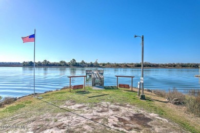 WATERWAY COMMUNITY WITH BOATING ACCESS!
Welcome to 1653 on Brick Landing Plantation Yacht and Golf Club in North Carolina - for sale on GolfHomes.com, golf home, golf lot