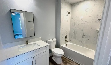 Brand New DUPLEX in Port Charlotte - Never lived in!  Each on Duffys Golf Center in Florida - for sale on GolfHomes.com, golf home, golf lot