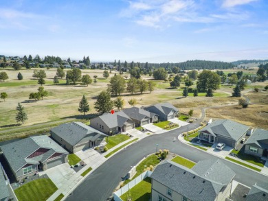 Welcome to Fairway Greens! This meticulously maintained 3bd/2bth on  in Washington - for sale on GolfHomes.com, golf home, golf lot