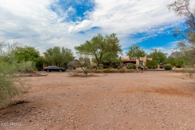 Seller financing available! Fantastic opportunity to purchase on Superstition Mountain Club - Lost Gold in Arizona - for sale on GolfHomes.com, golf home, golf lot