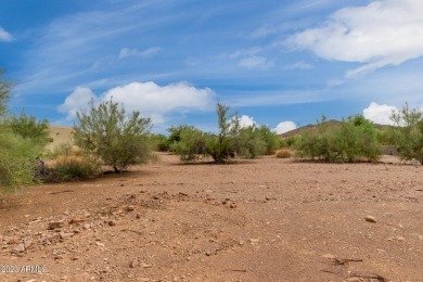 Seller financing available! Fantastic opportunity to purchase on Superstition Mountain Club - Lost Gold in Arizona - for sale on GolfHomes.com, golf home, golf lot