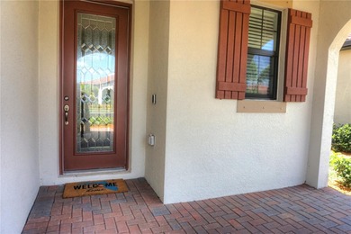 This home just built in 2022 and now available for quick move in on Sarasota National Golf Club in Florida - for sale on GolfHomes.com, golf home, golf lot