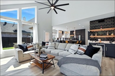 Stunning Fully Remodeled Home with High-End Modern Finishes! on Stewart Peninsula Golf Course in Texas - for sale on GolfHomes.com, golf home, golf lot