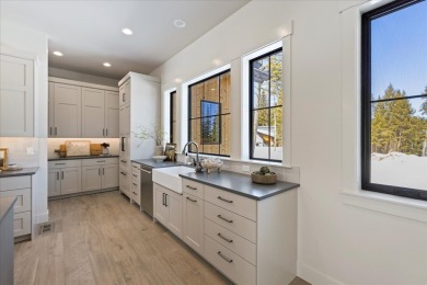 Move-In Ready Mountain Retreat in Prime Tamarack Location! on Osprey Meadows at Tamarack Resort in Idaho - for sale on GolfHomes.com, golf home, golf lot