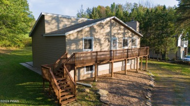 Welcome to this charming ranch-style home located in the on The Hideout Golf in Pennsylvania - for sale on GolfHomes.com, golf home, golf lot