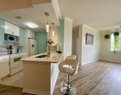 Location! Location! Location!  Resort Style living -  2 bedroom on The Meadows Golf and Country Club in Florida - for sale on GolfHomes.com, golf home, golf lot