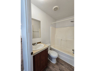 NO DAMAGES FROM HURRICANES! MOVE IN READY CONDITION! Freshly on Sabal Springs Golf and Racquet Club in Florida - for sale on GolfHomes.com, golf home, golf lot