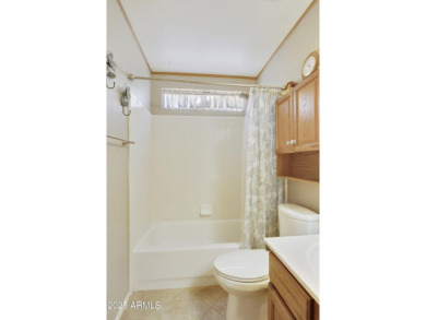 Charming 2BR, 2BA home in the very active adult community of Sun on Sun Lakes Country Club in Arizona - for sale on GolfHomes.com, golf home, golf lot