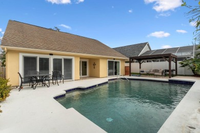 The seller warmly invites brokers and buyers to explore this on Carrollwood Country Club in Florida - for sale on GolfHomes.com, golf home, golf lot