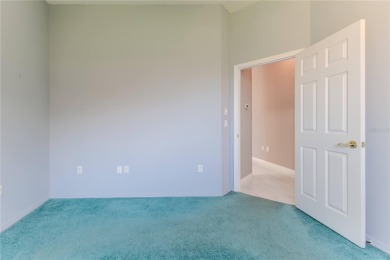 Under contract-accepting backup offers. Are you looking to on Silverthorn Country Club in Florida - for sale on GolfHomes.com, golf home, golf lot