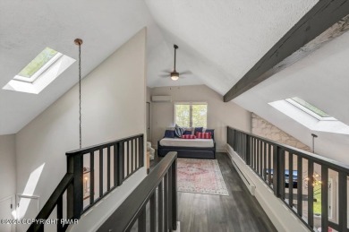 Showcasing lakeview luxury townhome in picturesque Pinecrest on Pinecrest Lake Golf and Country Club in Pennsylvania - for sale on GolfHomes.com, golf home, golf lot