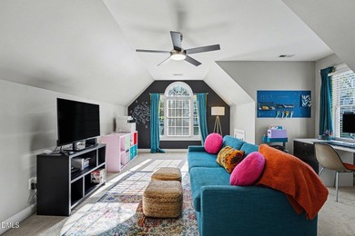 Located in the desirable Glen Laurel golf course community, this on The Neuse Golf Club in North Carolina - for sale on GolfHomes.com, golf home, golf lot