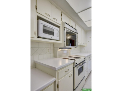 Angela May, M: , Angela,   - Enjoy the convenience of on Oak Hills Country Club in Nebraska - for sale on GolfHomes.com, golf home, golf lot