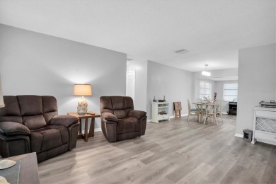 Seller is offering a 5,000 credit to buyer with accepted offer on Mainlands Golf Club in Florida - for sale on GolfHomes.com, golf home, golf lot