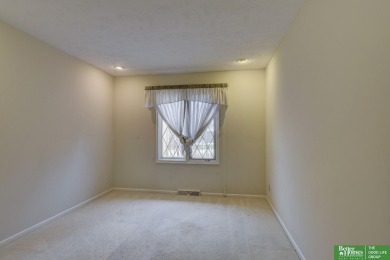 Angela May, M: , Angela,   - Enjoy the convenience of on Oak Hills Country Club in Nebraska - for sale on GolfHomes.com, golf home, golf lot