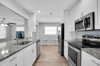 Seller is offering a 5,000 credit to buyer with accepted offer on Mainlands Golf Club in Florida - for sale on GolfHomes.com, golf home, golf lot