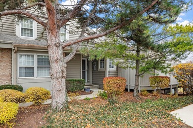 Spectacular 3-bedrooms, 2.2-bath home overlooking the pond and on White Eagle Golf Club in Illinois - for sale on GolfHomes.com, golf home, golf lot