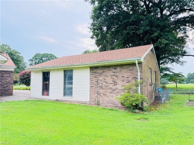 Welcome to this lovely brick rancher situated on .44 acres with on Elizabeth Manor Golf and Country Club in Virginia - for sale on GolfHomes.com, golf home, golf lot