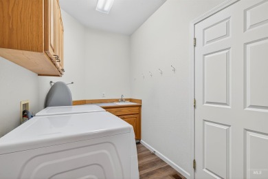 Welcome to this meticulously maintained single-level townhome on Quail Ridge Golf Course in Washington - for sale on GolfHomes.com, golf home, golf lot