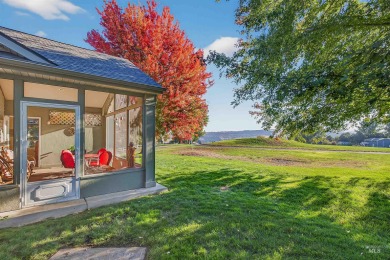 Welcome to this meticulously maintained single-level townhome on Quail Ridge Golf Course in Washington - for sale on GolfHomes.com, golf home, golf lot