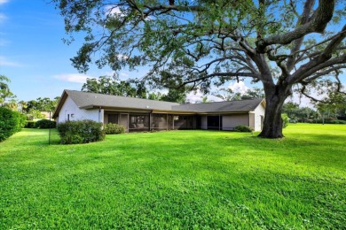 Under contract-accepting backup offers. Nature-Lover's Retreat on Carrollwood Country Club in Florida - for sale on GolfHomes.com, golf home, golf lot