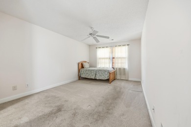 Welcome to this 3 bedroom, 2.5 bath townhouse located in the on Arcadian Shores Golf Club in South Carolina - for sale on GolfHomes.com, golf home, golf lot