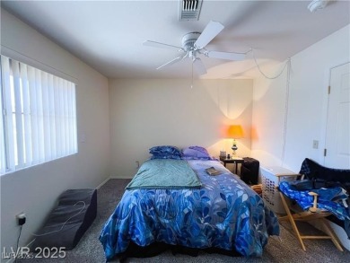 Well-maintained 2-bedroom, 2-bath home in the 55+ community of on Highland Falls Golf Club in Nevada - for sale on GolfHomes.com, golf home, golf lot