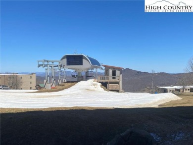 Two bedroom, two bath furnished Sugar Ski Condo located just on Sugar Mountain Golf Course in North Carolina - for sale on GolfHomes.com, golf home, golf lot