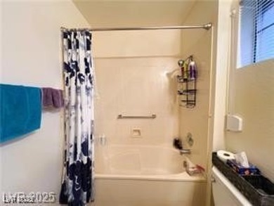 Well-maintained 2-bedroom, 2-bath home in the 55+ community of on Highland Falls Golf Club in Nevada - for sale on GolfHomes.com, golf home, golf lot