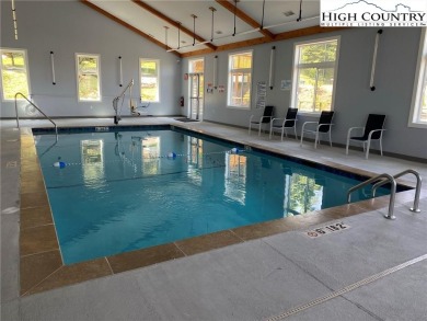 Two bedroom, two bath furnished Sugar Ski Condo located just on Sugar Mountain Golf Course in North Carolina - for sale on GolfHomes.com, golf home, golf lot