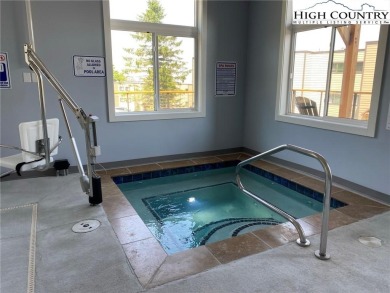 Two bedroom, two bath furnished Sugar Ski Condo located just on Sugar Mountain Golf Course in North Carolina - for sale on GolfHomes.com, golf home, golf lot