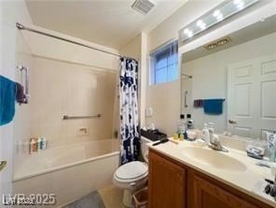 Well-maintained 2-bedroom, 2-bath home in the 55+ community of on Highland Falls Golf Club in Nevada - for sale on GolfHomes.com, golf home, golf lot