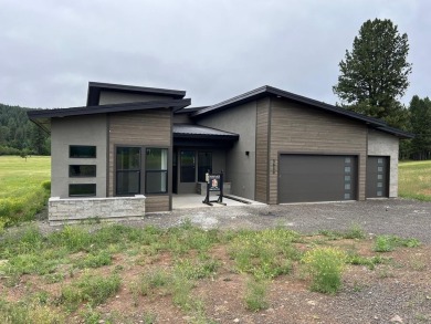 Contemporary MeadowCreek Golf-front Home!  Sitting on the 9th on Meadowcreek Golf Resort in Idaho - for sale on GolfHomes.com, golf home, golf lot