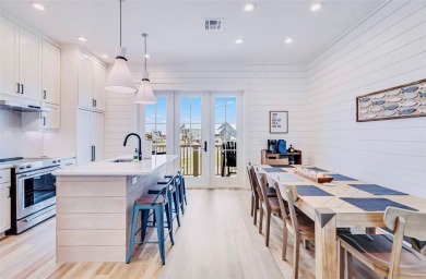 Do you want amazing views?? Welcome to the Modern Townhomes @ on Palmilla Beach Golf Club in Texas - for sale on GolfHomes.com, golf home, golf lot