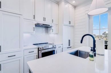 Do you want amazing views?? Welcome to the Modern Townhomes @ on Palmilla Beach Golf Club in Texas - for sale on GolfHomes.com, golf home, golf lot