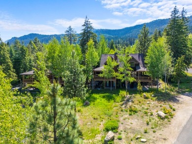 Ski-In/Ski-Out Townhome with the perfect blend of comfort and on Osprey Meadows at Tamarack Resort in Idaho - for sale on GolfHomes.com, golf home, golf lot
