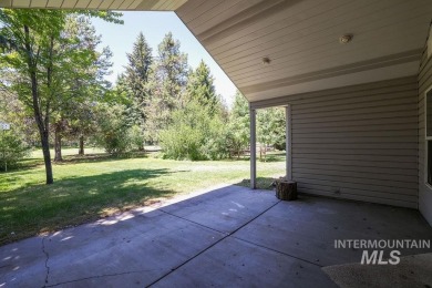 Charming home with Prime Location in McCall, backing up to the on McCall Municipal Golf Course in Idaho - for sale on GolfHomes.com, golf home, golf lot