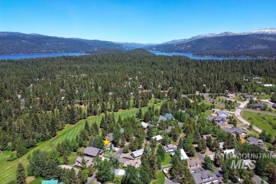 Charming home with Prime Location in McCall, backing up to the on McCall Municipal Golf Course in Idaho - for sale on GolfHomes.com, golf home, golf lot