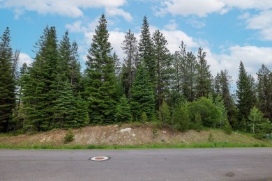 Discover your dream mountain lifestyle on this generous on Whitetail Golf Club in Idaho - for sale on GolfHomes.com, golf home, golf lot