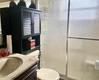 Beautiful re-done 1st floor unit in 55 plus adult community of on Kings Point Golf -Flanders Way in Florida - for sale on GolfHomes.com, golf home, golf lot