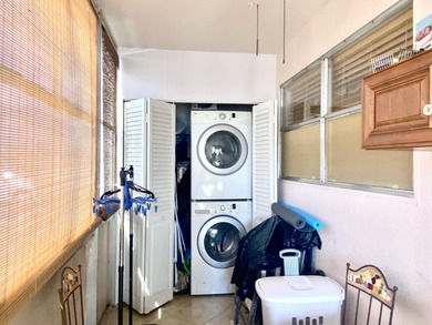 Beautiful re-done 1st floor unit in 55 plus adult community of on Kings Point Golf -Flanders Way in Florida - for sale on GolfHomes.com, golf home, golf lot