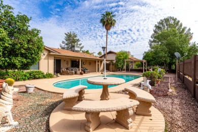 Welcome to your playful paradise! This 3-bedroom charmer with a on Arizona Golf Resort and Conference Center in Arizona - for sale on GolfHomes.com, golf home, golf lot